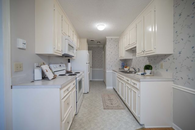 1126 E Northfield Blvd, Murfreesboro, TN 37130