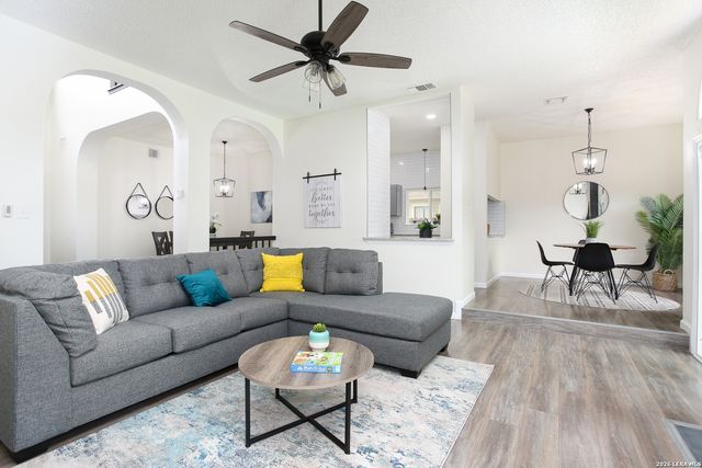 9854 Spring Harvest, San Antonio, TX 78254