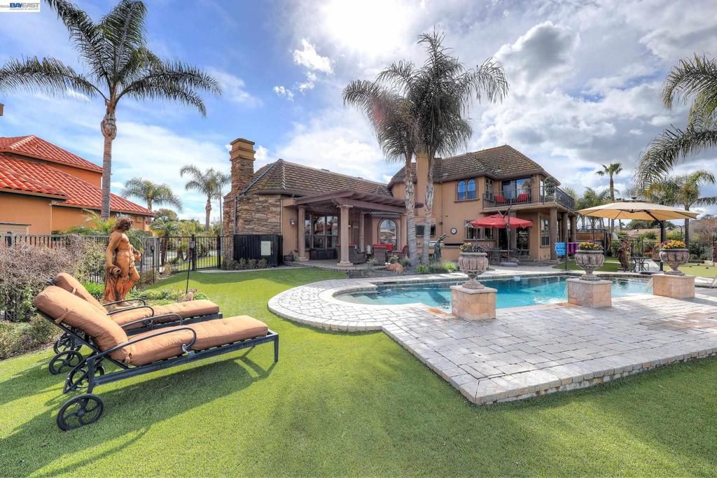 Image 39 of property listing at 1310 Hampton Ct, Discovery Bay, CA 94505