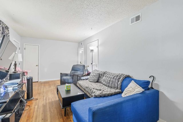 3108 W Dora St, Wichita, KS 67213