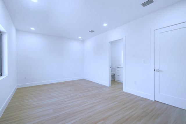 17 Coral Way, Key Largo, FL 33037