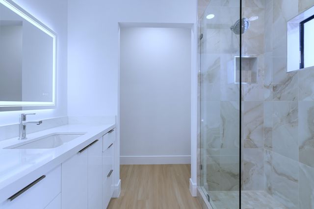 17 Coral Way, Key Largo, FL 33037