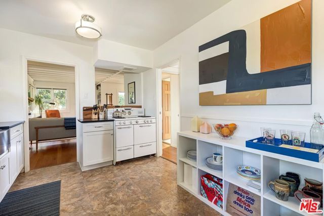 667 Marine Street, Santa Monica, CA 90405