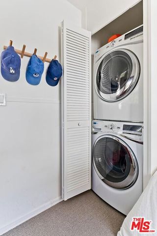 667 Marine Street, Santa Monica, CA 90405