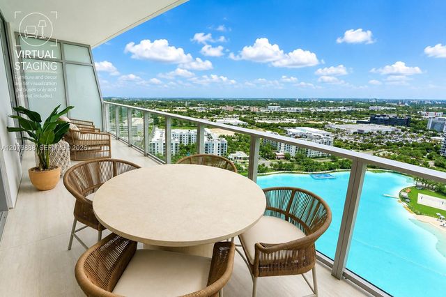 2411 Laguna Circle 810, North Miami, FL 33181