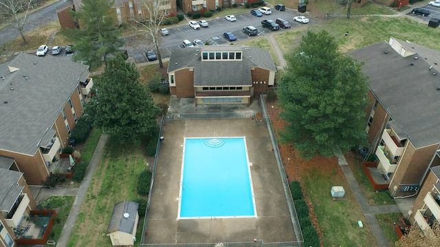 515 Basswood Ave Apt B21, Nashville, TN 37209
