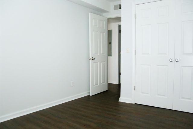 515 Basswood Ave Apt B21, Nashville, TN 37209