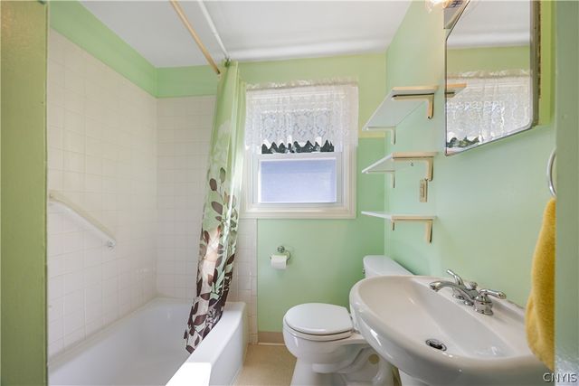 108 Stanley Drive, Geddes, NY 13219