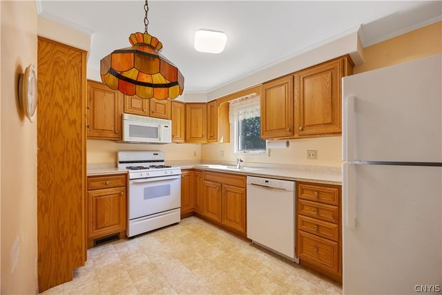 108 Stanley Drive, Geddes, NY 13219