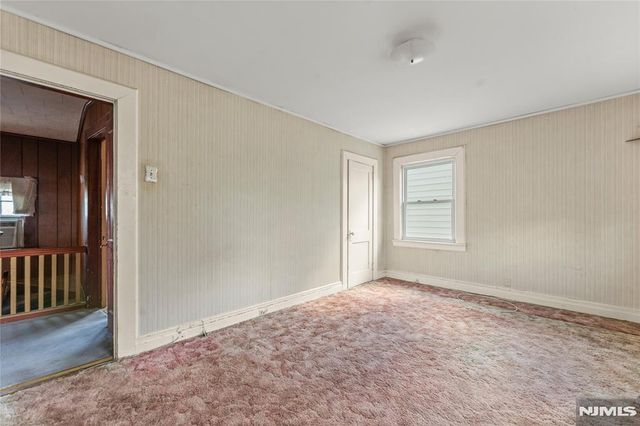 101 Reid Avenue, Passaic, NJ 07055