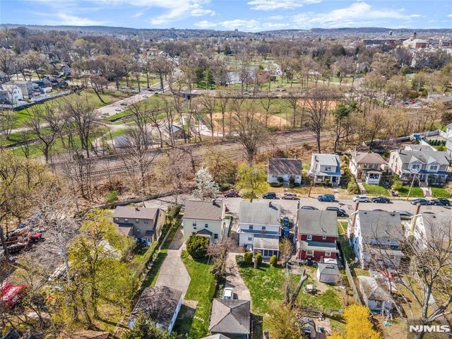 101 Reid Avenue, Passaic, NJ 07055
