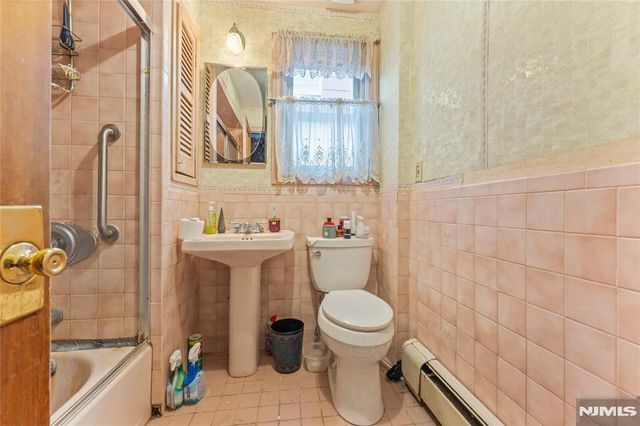 101 Reid Avenue, Passaic, NJ 07055