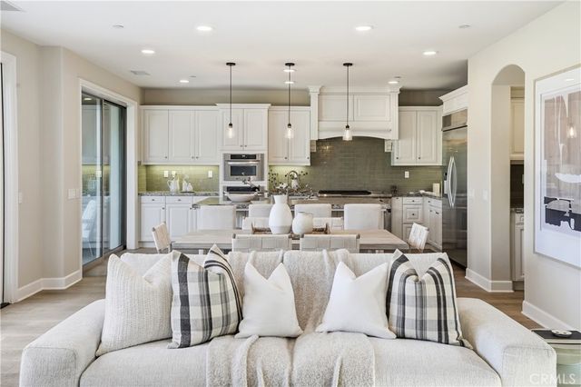 31800 Paseo Tarazona, San Juan Capistrano, CA 92675