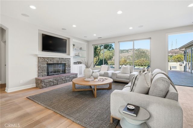 31800 Paseo Tarazona, San Juan Capistrano, CA 92675