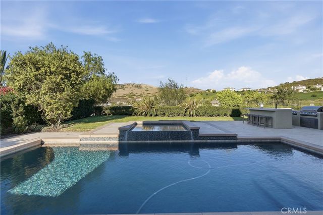 31800 Paseo Tarazona, San Juan Capistrano, CA 92675