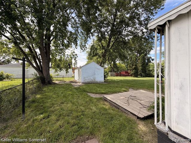 8226 Prospect Avenue, Warren, MI 48089