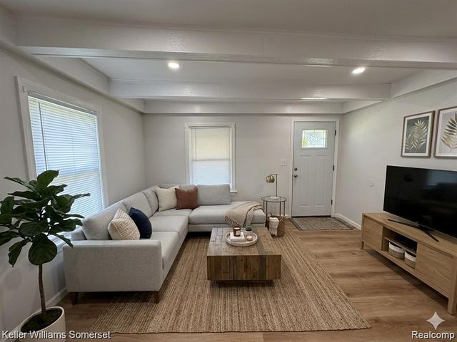 8226 Prospect Avenue, Warren, MI 48089