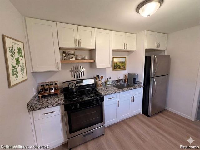 8226 Prospect Avenue, Warren, MI 48089