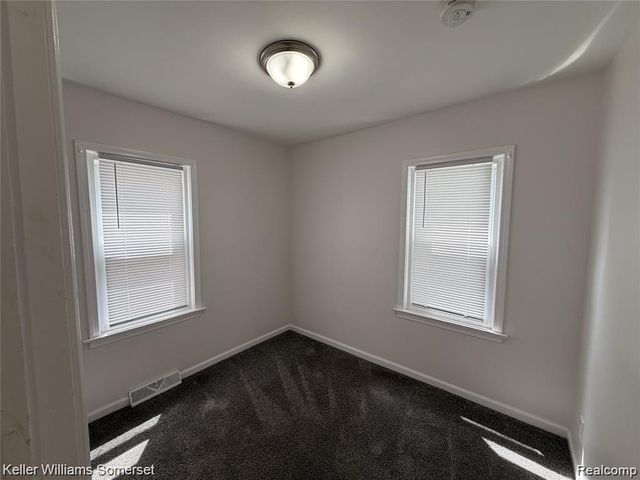 8226 Prospect Avenue, Warren, MI 48089