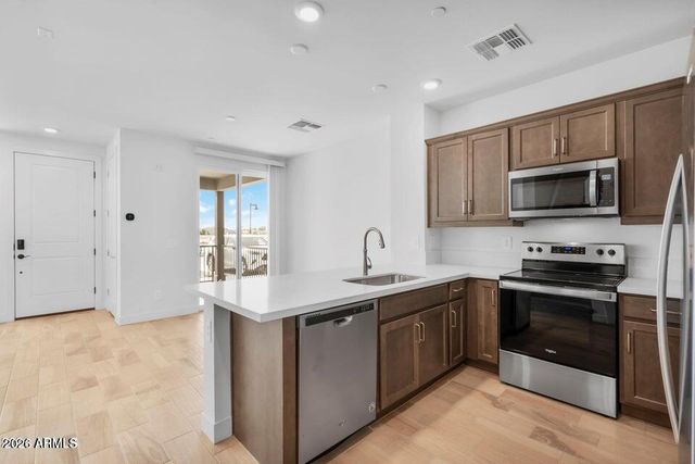 11300 N Casa Dega Drive 1068, Surprise, AZ 85388