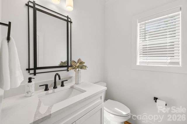 411 Brevard Street, Waxhaw, NC 28173