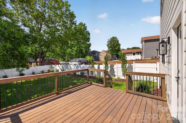 411 Brevard Street, Waxhaw, NC 28173