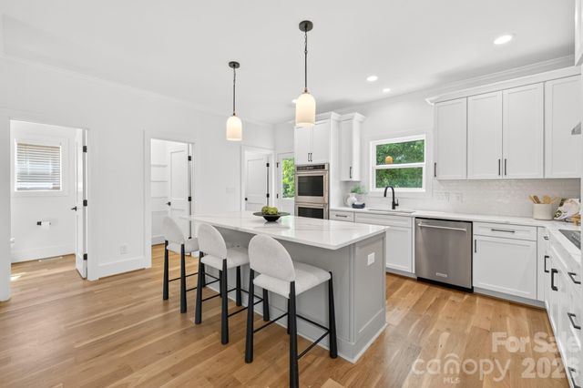 411 Brevard Street, Waxhaw, NC 28173