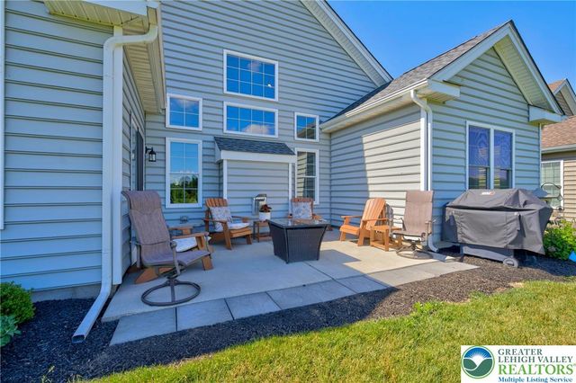 3943 Victors Way, Bethlehem Twp, PA 18045