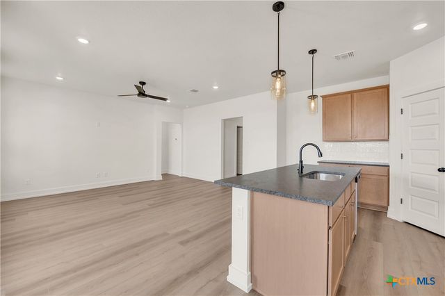 8909 Ponderosa Pine Road, Temple, TX 76502