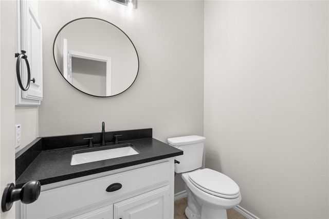 1301 Essex Green, College Station, TX 77845