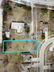 253 Green Mountain Drive, Iowa City, IA 52245