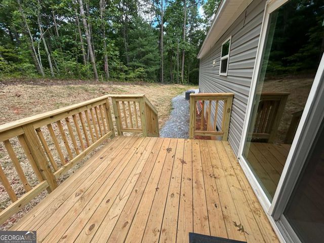 564 Ridge Road, Dawsonville, GA 30534