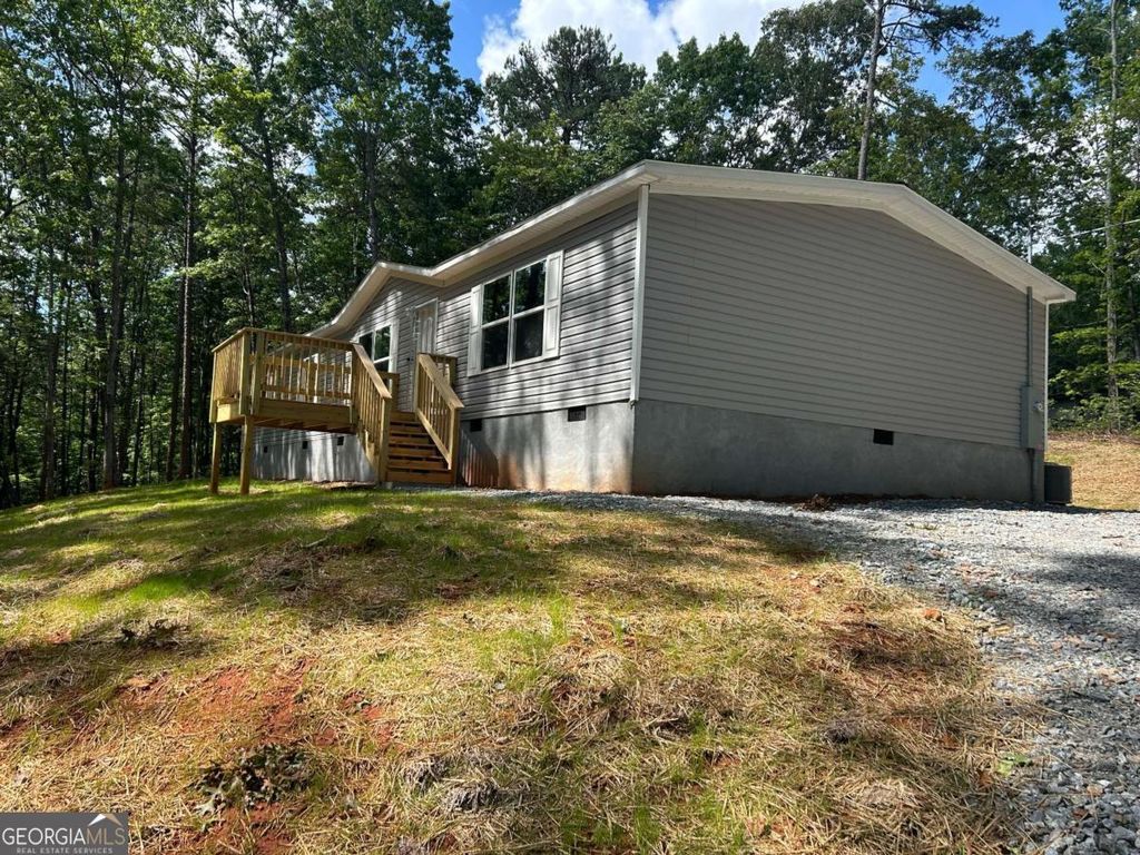 564 Ridge Road, Dawsonville, GA 30534