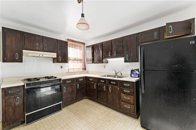 308 Merrimac St, Pittsburgh, PA 15211