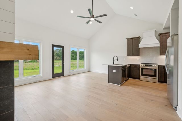 815 Oconner St, Smithville, TN 37166