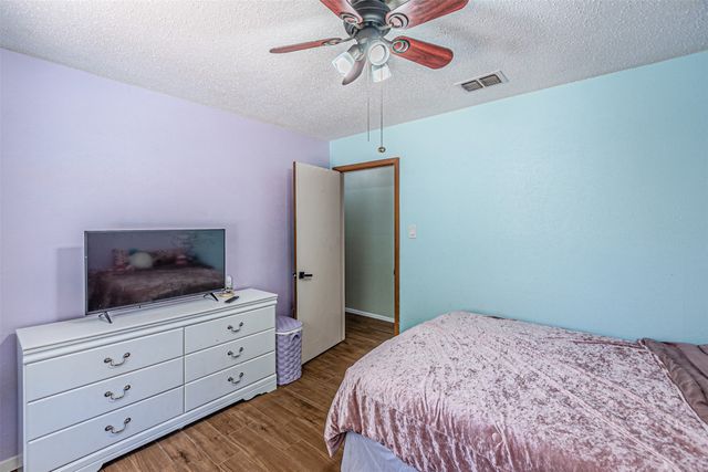 4117 Aragon Drive, Fort Worth, TX 76133
