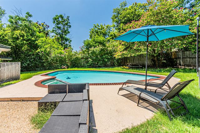4117 Aragon Drive, Fort Worth, TX 76133