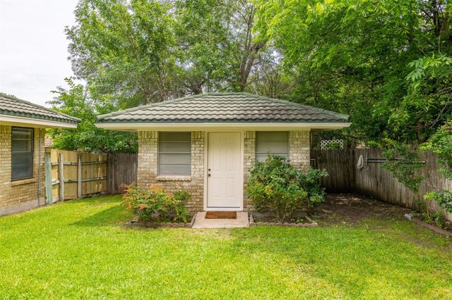 4117 Aragon Drive, Fort Worth, TX 76133