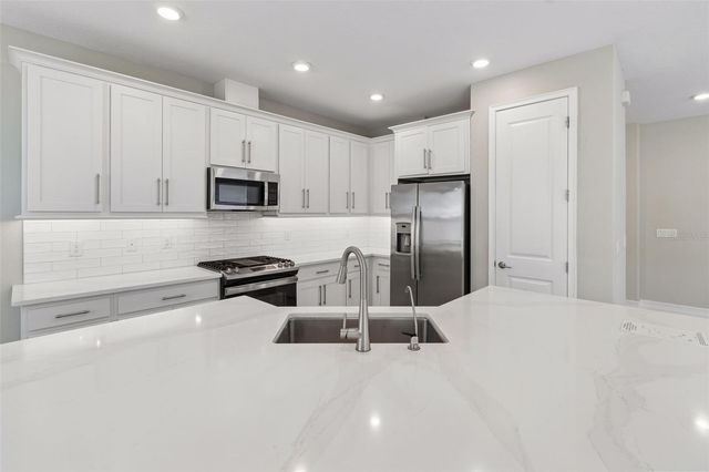 4565 ANCONA WAY, Wesley Chapel, FL 33543