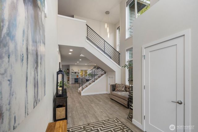 8302 NE 203rd Street, Kenmore, WA 98028