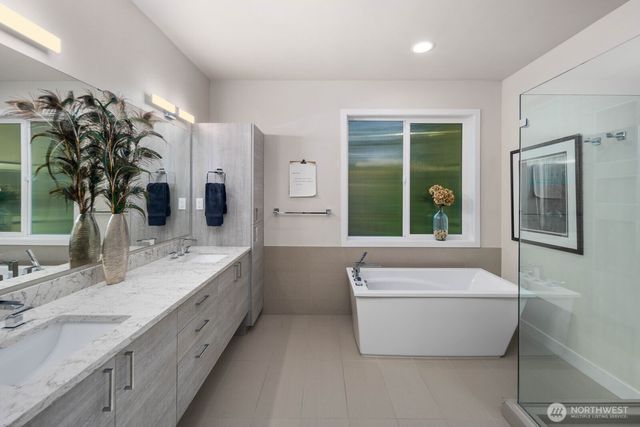 8302 NE 203rd Street, Kenmore, WA 98028