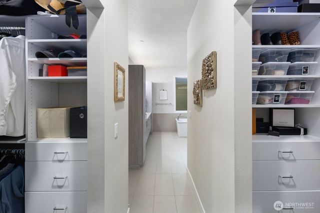 8302 NE 203rd Street, Kenmore, WA 98028