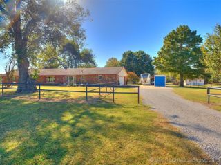 27726 E 161st Street S, Coweta, OK 74429