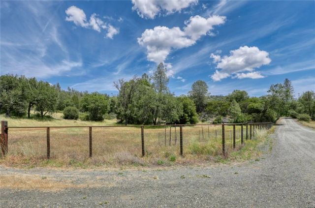 7200 Kahms, Cobb, CA 95426