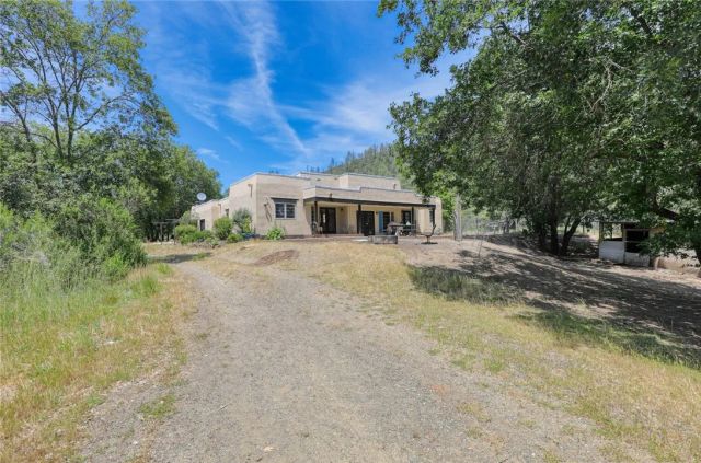7200 Kahms, Cobb, CA 95426