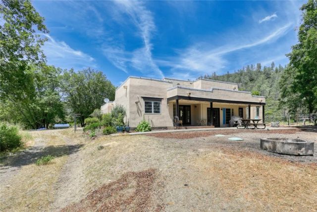 7200 Kahms, Cobb, CA 95426