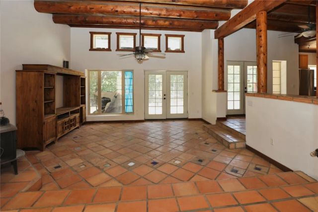 7200 Kahms, Cobb, CA 95426
