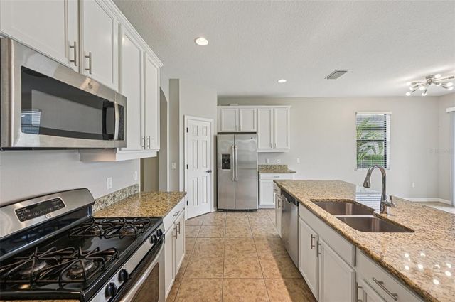 15679 LEMON FISH DRIVE, Lakewood Ranch, FL 34202