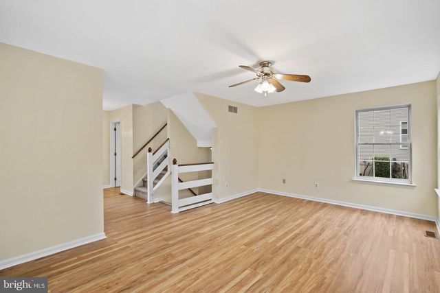 806 ELIZABETH CT, Collegeville, PA 19426