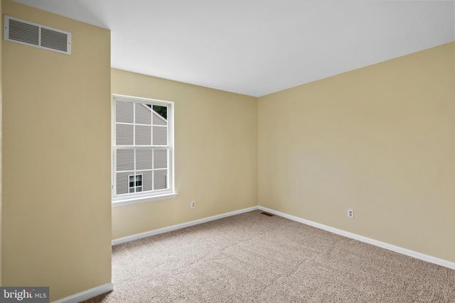 806 ELIZABETH CT, Collegeville, PA 19426